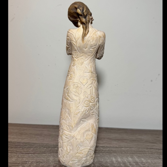 Je t'aime (I Love You) Willow Tree Figurine - Picture 2 of 3